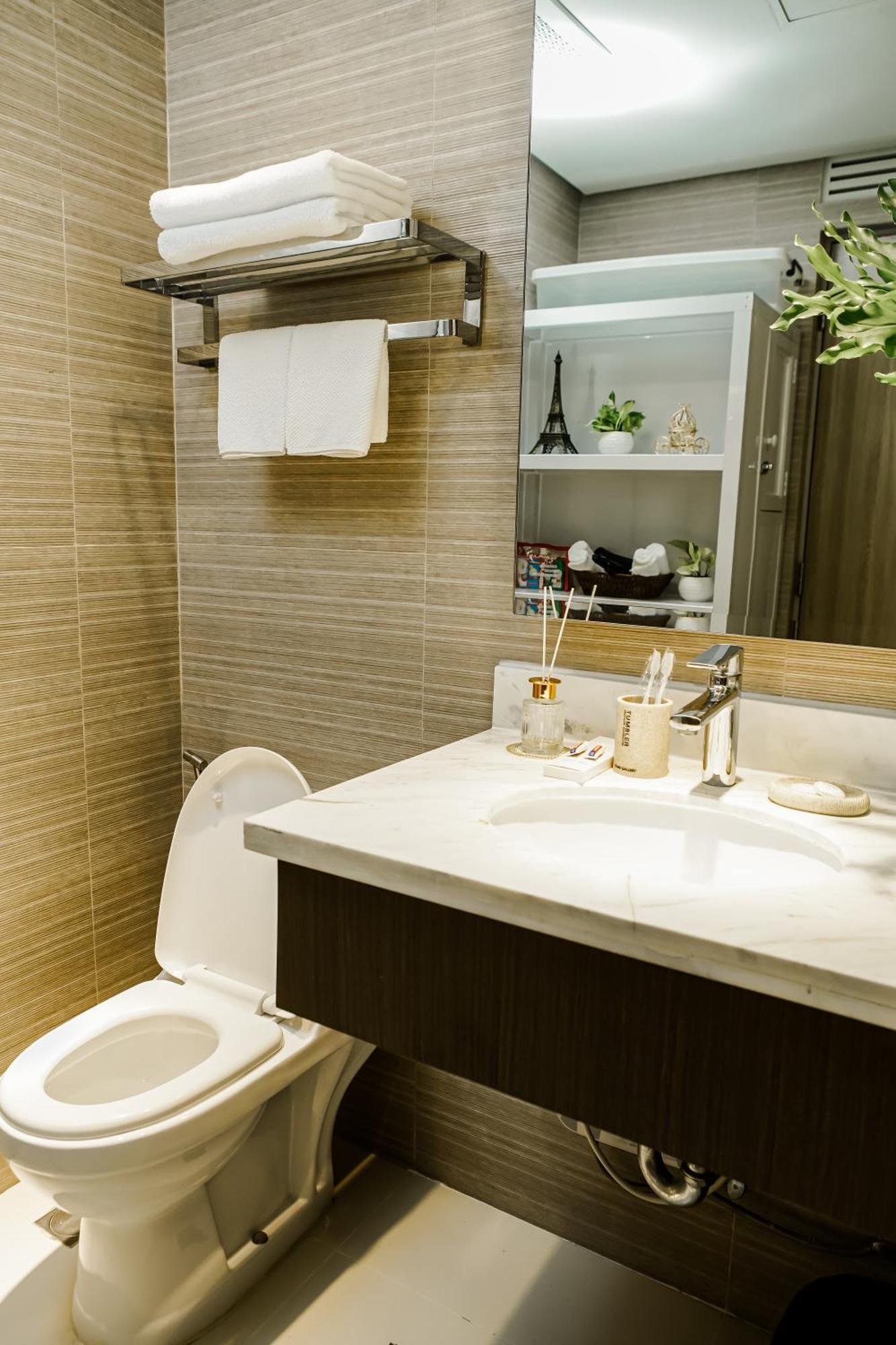 Luxe Suite At Bcct - Bgc'S Prime Studio - Gym, Infinity Pool With Breathtaking Skyline View Taguig Exterior foto